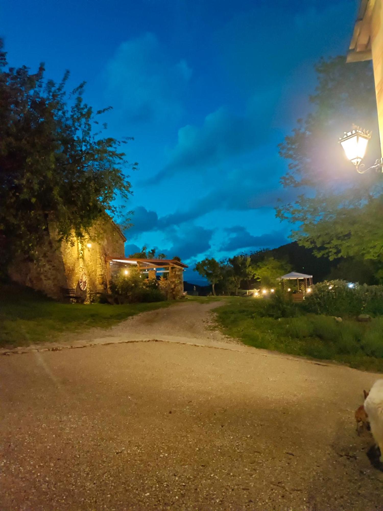 Locanda Di Alberi Borgo San Lorenzo Buitenkant foto