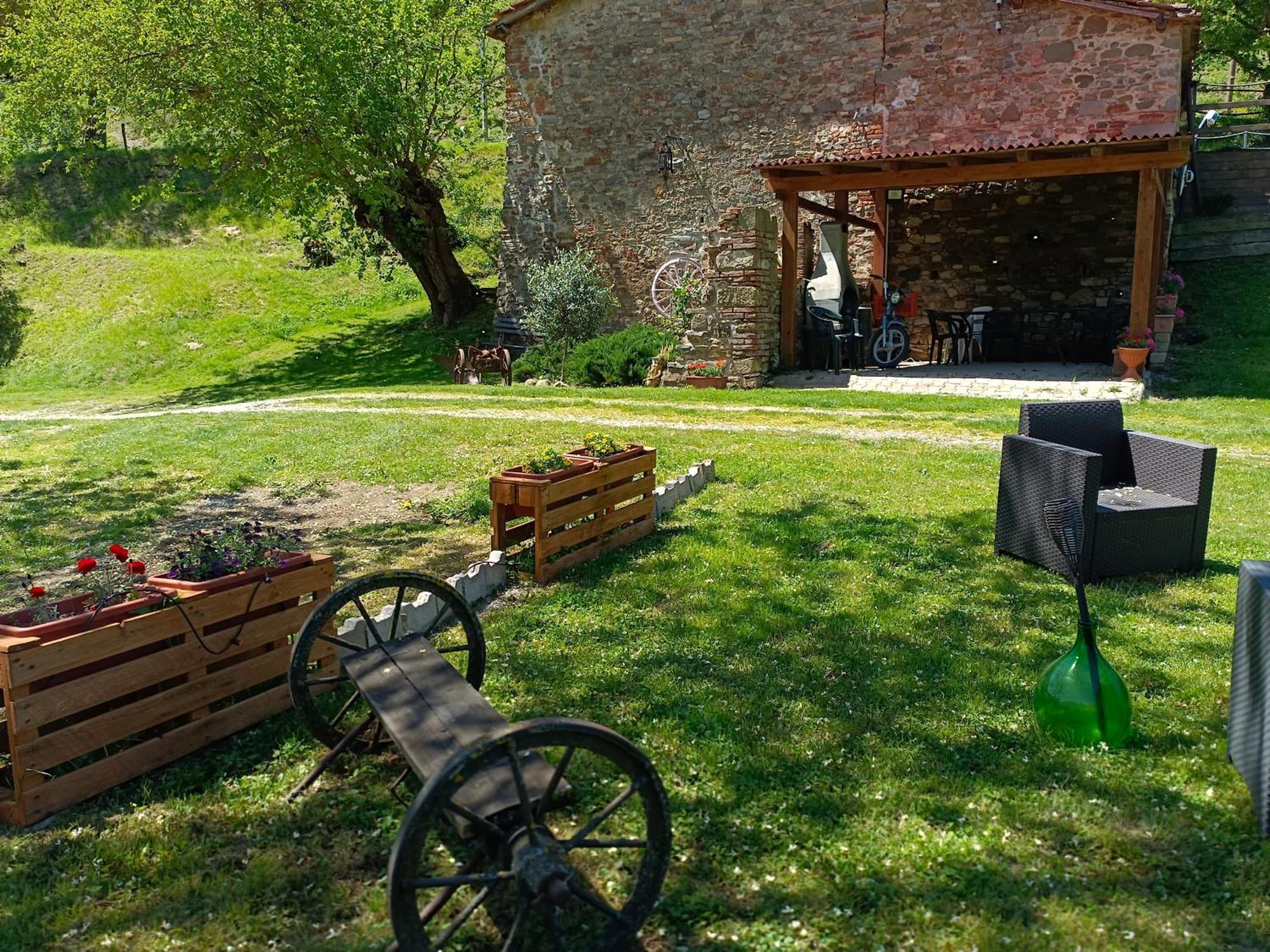 Locanda Di Alberi Borgo San Lorenzo Buitenkant foto